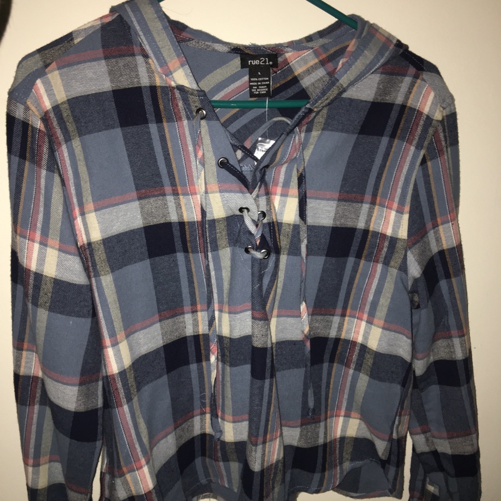 Slightly cropped flannel (new w tags)